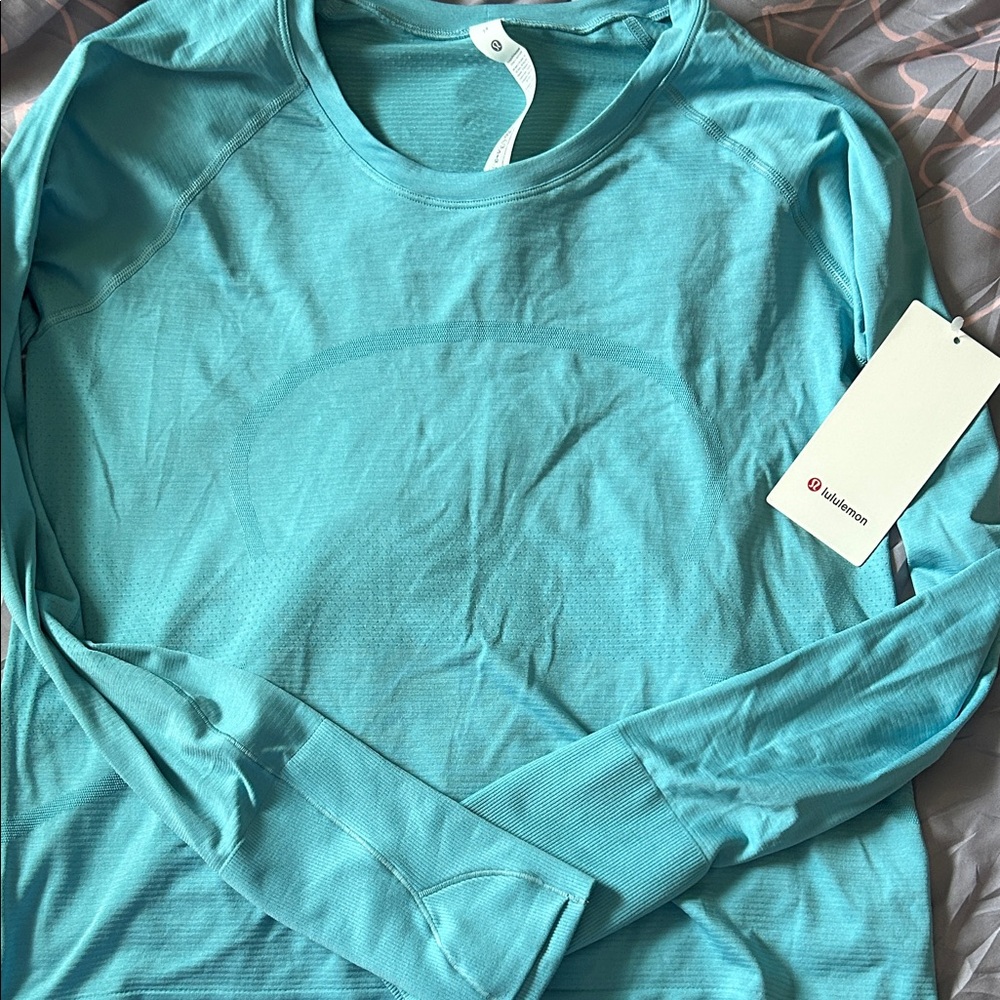 Lululemon swiftly tech long sleeve 2.0 race Light Blue Long Sleeve Shirt